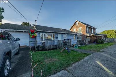 1860 Meade St, North Bend, OR 97459 - Photo 40