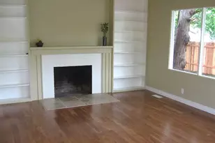 12025 SW 9th St, Beaverton, OR 97005 - Photo 4