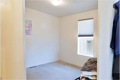 300 SW 7th Ave #102, Battle Ground, WA 98604 - Photo 18