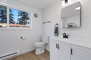 17912 NE Davis St, Portland, OR 97230 - Photo 14