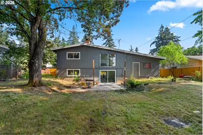 17912 NE Davis St, Portland, OR 97230 - Photo 32