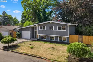 17912 NE Davis St, Portland, OR 97230 - Photo 2