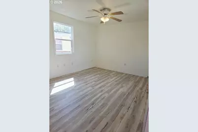 7227 SE Flavel St, Portland, OR 97206 - Photo 6