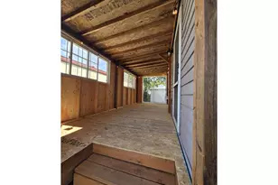 7227 SE Flavel St, Portland, OR 97206 - Photo 2