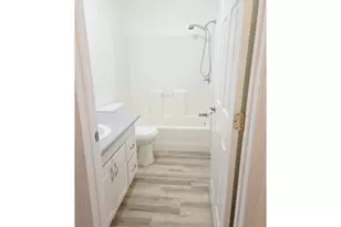 7227 SE Flavel St, Portland, OR 97206 - Photo 14