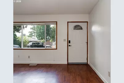 21304 SE Yamhill St, Gresham, OR 97030 - Photo 8