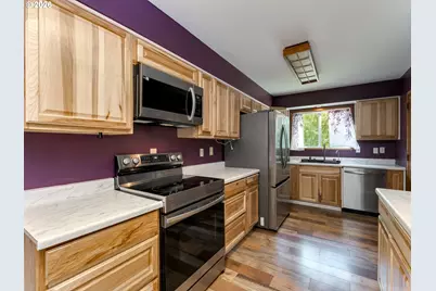 21304 SE Yamhill St, Gresham, OR 97030 - Photo 32