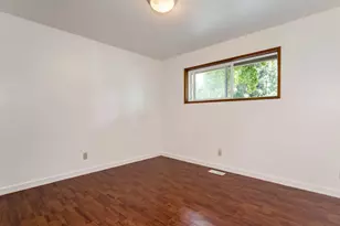 21304 SE Yamhill St, Gresham, OR 97030 - Photo 20