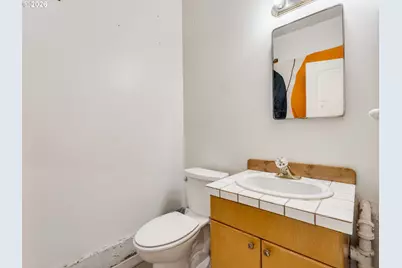 21304 SE Yamhill St, Gresham, OR 97030 - Photo 36