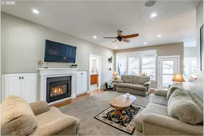 745 SE Glendover Ln, Dallas, OR 97338 - Photo 28