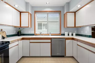 1629 NE 150th Ave, Portland, OR 97230 - Photo 18