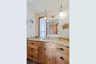 21560 Gooseneck Rd, Sheridan, OR 97378 - Photo 16