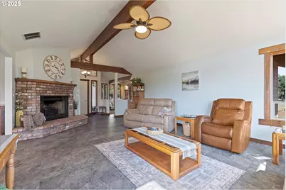 21560 Gooseneck Rd, Sheridan, OR 97378 - Photo 6