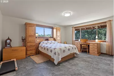 21560 Gooseneck Rd, Sheridan, OR 97378 - Photo 18