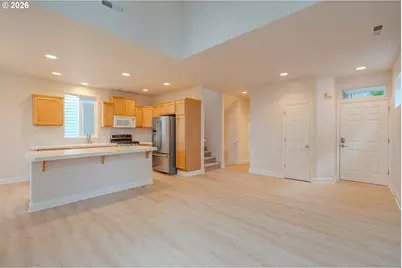 13720 SW Mapleview Ln, Tigard, OR 97224 - Photo 4