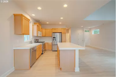 13720 SW Mapleview Ln, Tigard, OR 97224 - Photo 6