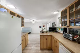 18 E 47th Ave, Eugene, OR 97405 - Photo 12