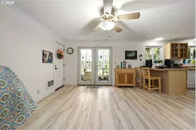 18 E 47th Ave, Eugene, OR 97405 - Photo 16