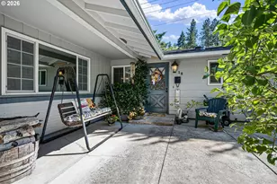 18 E 47th Ave, Eugene, OR 97405 - Photo 4