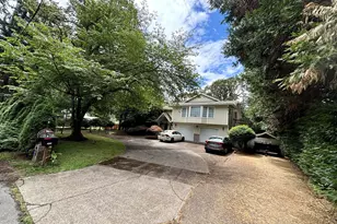1124 SE River Forest Rd, Milwaukie, OR 97267 - Photo 4