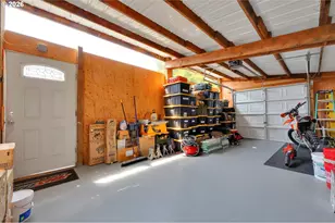 48095 Commercial St, Oakridge, OR 97463 - Photo 24