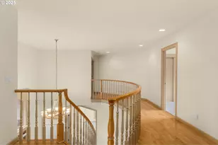 3319 NW Spencer St, Portland, OR 97229 - Photo 18