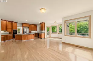 3319 NW Spencer St, Portland, OR 97229 - Photo 12