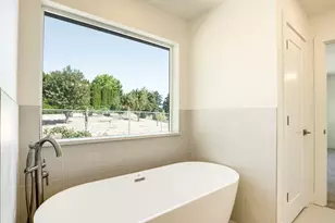 6025 NE 45th Ct, Vancouver, WA 98661 - Photo 30