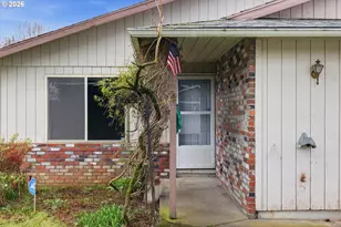 18501 SE Lincoln St, Portland, OR 97233 - Photo 32