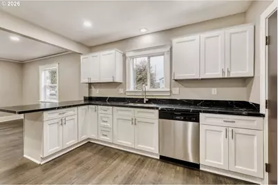 5715 N Houghton St, Portland, OR 97203 - Photo 10