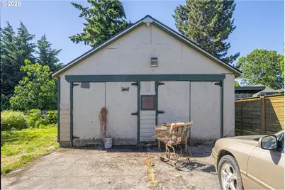 546 NE Russell St, Portland, OR 97212 - Photo 12