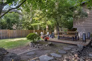 17167 Cedar Rd, Lake Oswego, OR 97034 - Photo 32