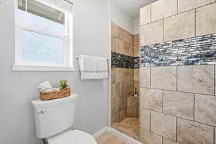 275 Blue Jay Ave, Forest Grove, OR 97116 - Photo 24