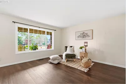 275 Blue Jay Ave, Forest Grove, OR 97116 - Photo 6