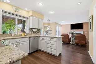 275 Blue Jay Ave, Forest Grove, OR 97116 - Photo 12