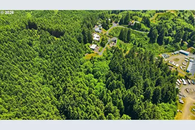 481 Appian Way, Winchester Bay, OR 97467 - Photo 8