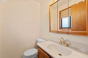505 NE Dexter Ct, Gresham, OR 97030 - Photo 24
