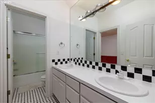 15540 SW Baker Ln, Portland, OR 97224 - Photo 34