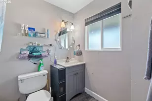 9333 N Lombard St, Portland, OR 97203 - Photo 18
