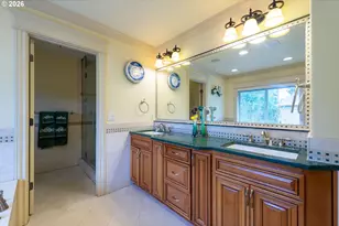 4107 NE 105th Ave, Portland, OR 97220 - Photo 32