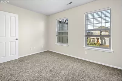 490 NE 64th Way, Hillsboro, OR 97124 - Photo 32