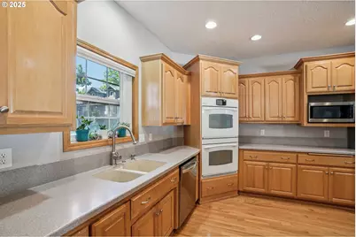 724 Lost Ln, Keizer, OR 97303 - Photo 10