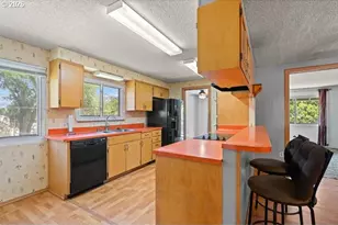 212 S Water St, Weston, OR 97886 - Photo 10