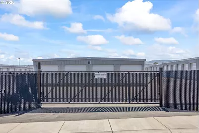 1456 SW Olive St, Madras, OR 97741 - Photo 6