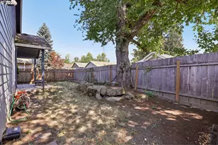 640 SE Sumner St, Camas, WA 98607 - Photo 28