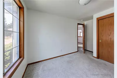 254 SW Nancy Cir, Gresham, OR 97030 - Photo 22