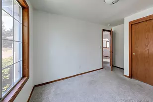 254 SW Nancy Cir, Gresham, OR 97030 - Photo 22