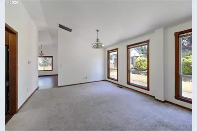 254 SW Nancy Cir, Gresham, OR 97030 - Photo 10