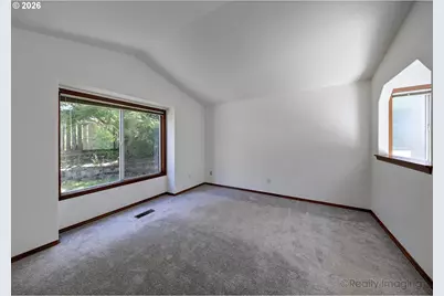 254 SW Nancy Cir, Gresham, OR 97030 - Photo 16