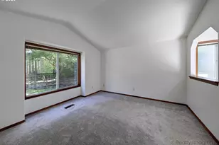 254 SW Nancy Cir, Gresham, OR 97030 - Photo 16